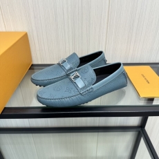 Louis Vuitton Low Shoes